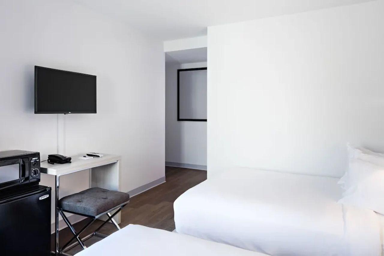Gatsby Athens Hotel Luaran gambar A room at the hotel