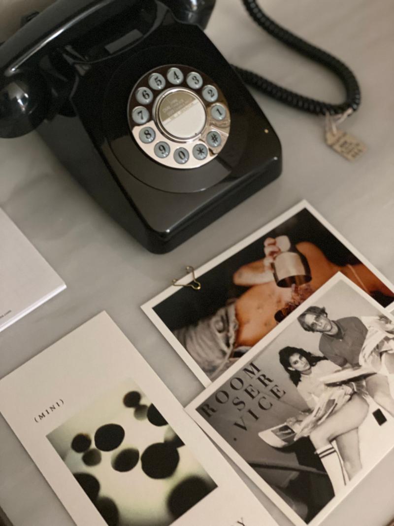 Gatsby Athens Hotel Luaran gambar A photograph of a telephone